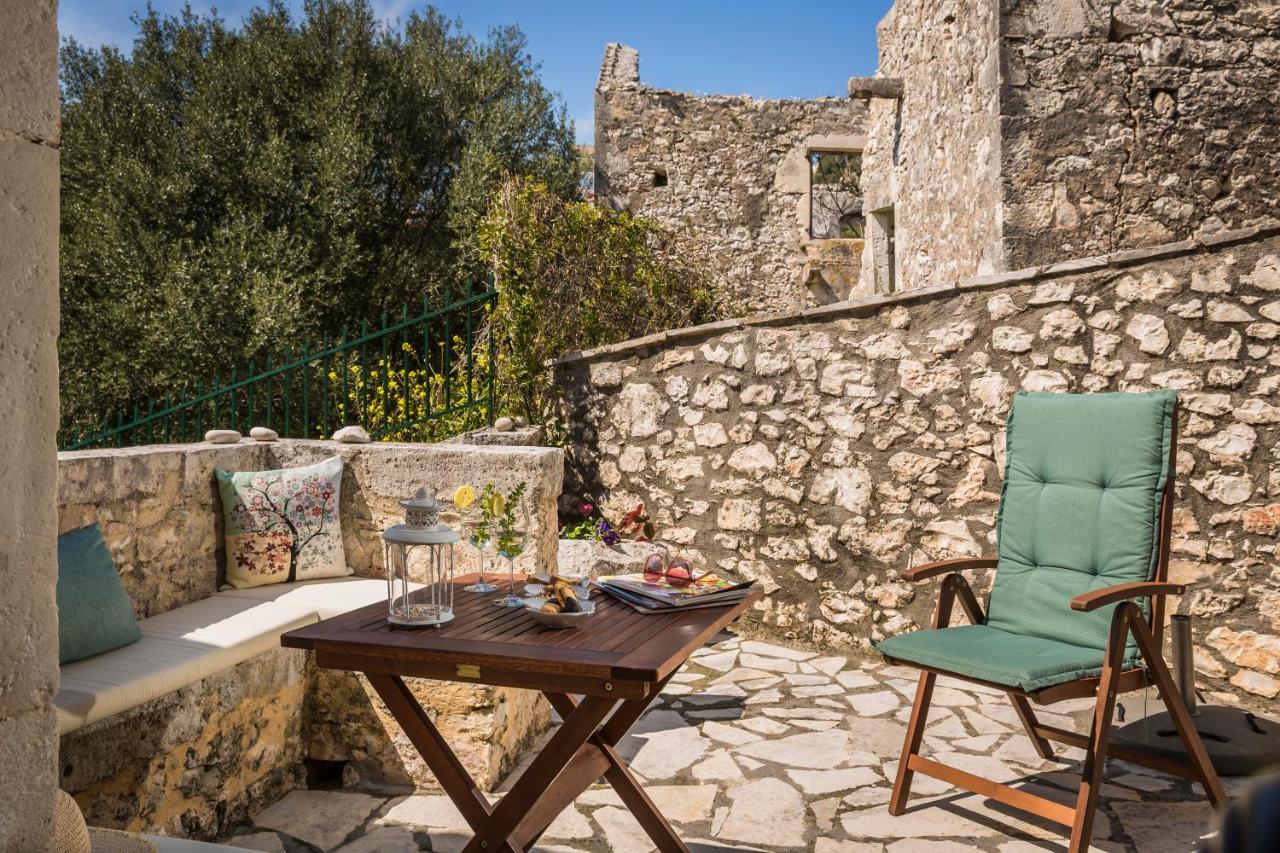 Traditional Stone House Anofli 1843 Fiskardo Kefalonia Exterior foto
